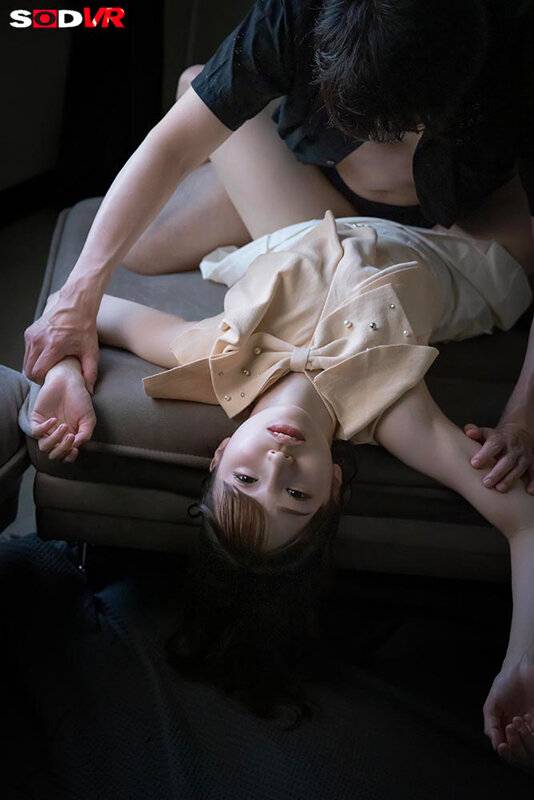 【VR】【8K】幸せ満喫中に私を●して捕まった兄に再会し即レ×プ中出し さよなら私の幸せな人生 雅子りな 画像2