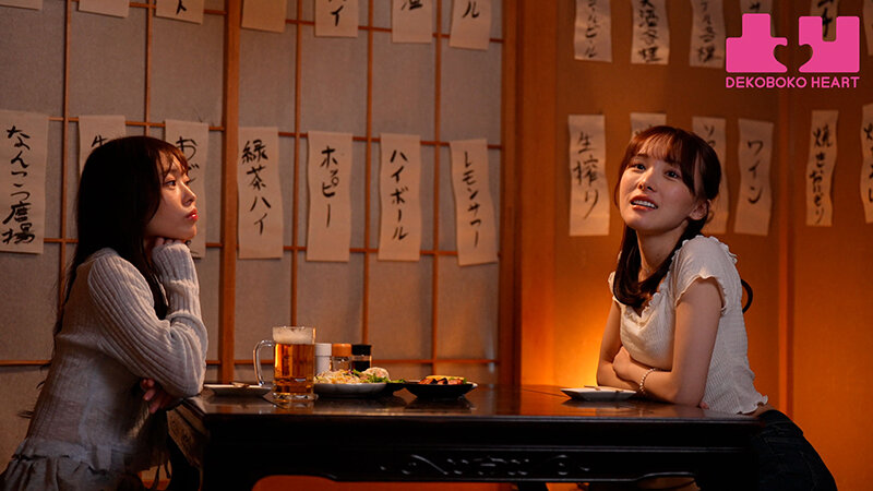 お互いに彼氏持ちだけど女の子相手なら浮気にならないよね?友達同士だったけどキスで一気に距離が縮まって一夜限りのレズビアンになる瞬間 瀬戸ひなこ 白石もも 画像2