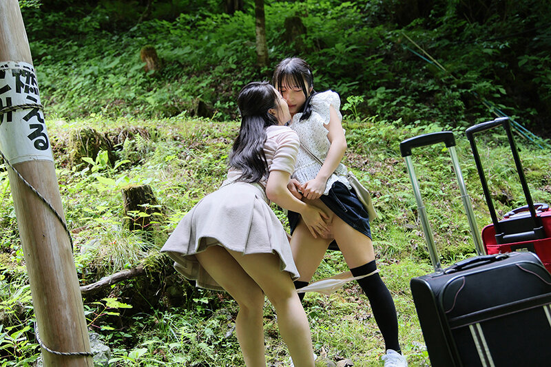 やっぱり早漏の君が好き!優しい家庭教師と敏感女子が初めてのお泊りで何度もイカセあうちっぱい女子温泉レズ旅行 画像4