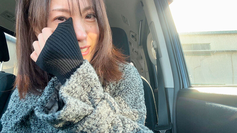 職場で知り合った美人パートの長瀬麻美さんは人生で一度も精子を飲んだことが無いみたいで、ラブホ飲みで距離感縮めてSEXしたらゴックンしてくれたので旦那が帰宅するPM22:00まで何度も精飲と中出しをした。 画像12