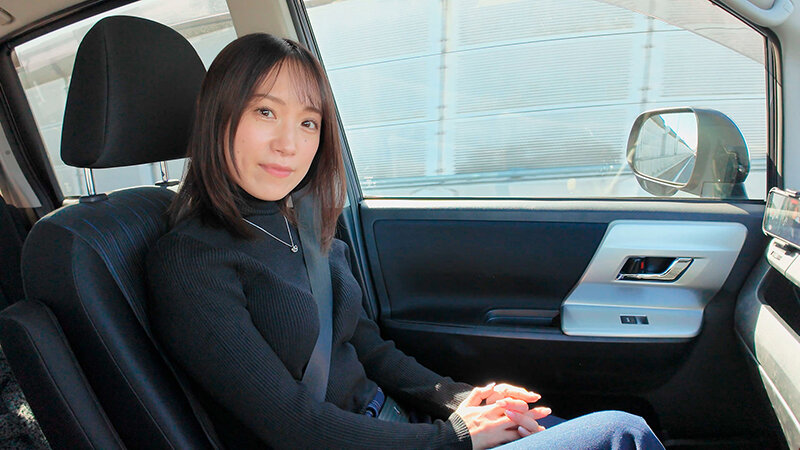 職場で知り合った美人パートの長瀬麻美さんは人生で一度も精子を飲んだことが無いみたいで、ラブホ飲みで距離感縮めてSEXしたらゴックンしてくれたので旦那が帰宅するPM22:00まで何度も精飲と中出しをした。 画像5