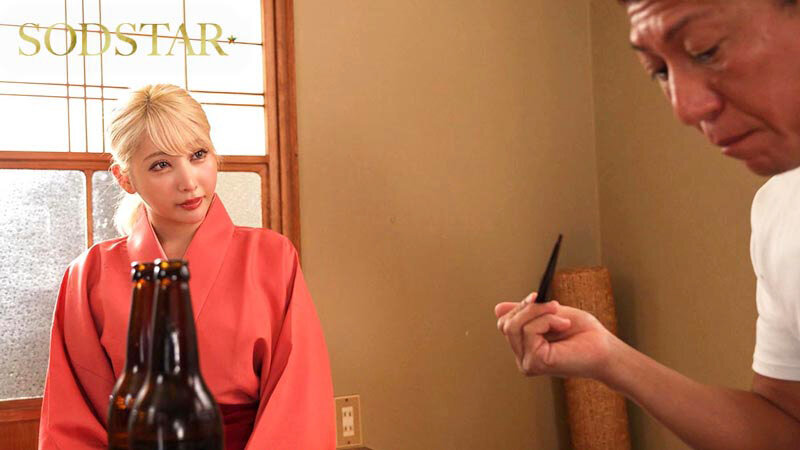 離婚したてのぼくが大型バイクにまたがるギャルライダーとツーリングで運命的に出会い 彼女が営む海沿いの民宿でたらふくご馳走になって一晩中なまハメしまくって12回射精した 夏目響 画像4