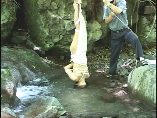 最高の奴麗2 浣腸・蝋燭・鞭・水責め 画像2