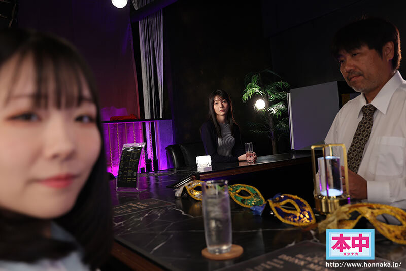 【VR】初めて行ったハプバーで出会ったきれいなお姉さんと 幸村泉希 画像2