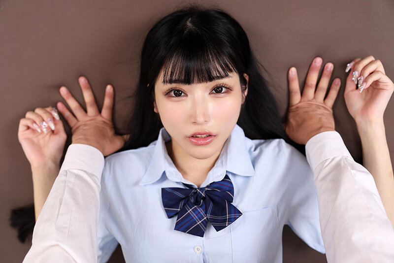 【VR】勢い余って押し倒してしまったものの、何も出来ない意気地なしの僕に甘い囁きでエロ展開へと導いてくれた小悪魔幼馴染 胡桃さくら 画像12