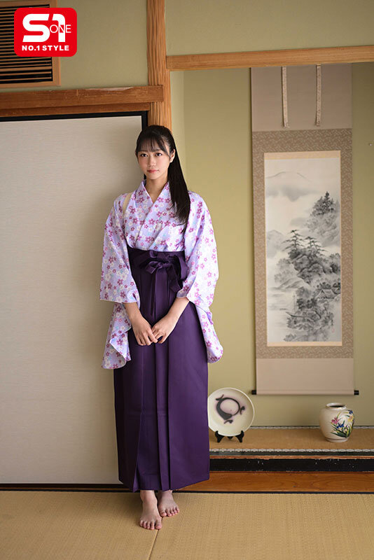 【VR】運命を感じたライバル(競技かるた)の袴美女は千年の恋に心を馳せるロマンチスト…ではなく175cm長身美脚のアオハル制服少女で「逢いたい=SEXしたい」超絶倫性欲モンスターだったのです。 明日葉みつは 画像2