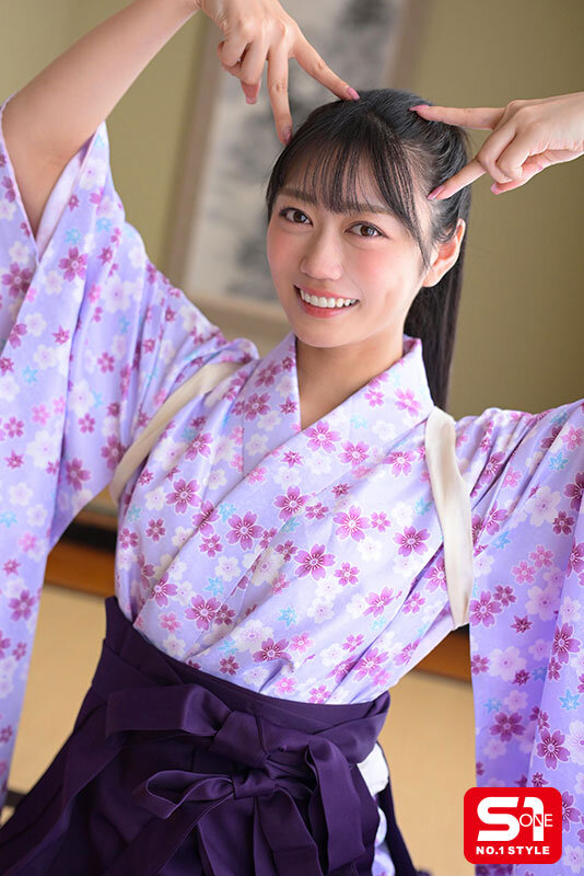 【VR】運命を感じたライバル(競技かるた)の袴美女は千年の恋に心を馳せるロマンチスト…ではなく175cm長身美脚のアオハル制服少女で「逢いたい=SEXしたい」超絶倫性欲モンスターだったのです。 明日葉みつは 画像3