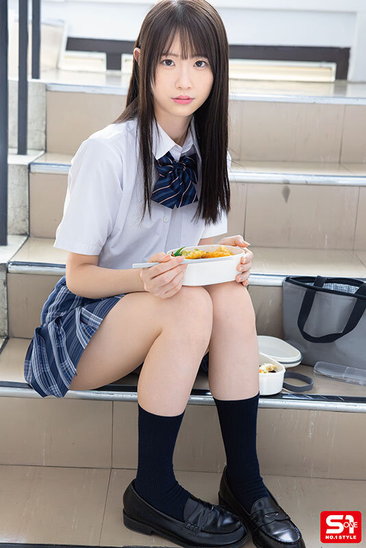 孤独につけ込んでJ●舐めたい― ぼっち女子●生は担任に犯●れても嬉しかった。 白上咲花 画像1