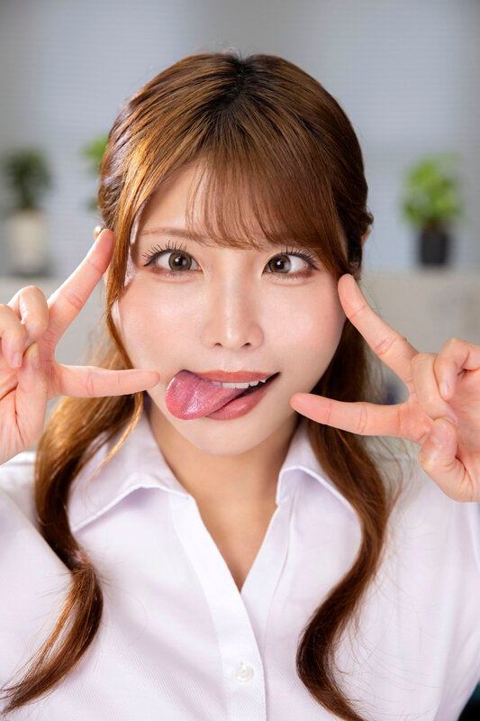 【VR】アヘ顔の天才!! あかり ~ボクに厳しい元ヤンキーのシゴデキ先輩あかりは、実はSEXするとアヘ顔でイキまくる変態OLだった件~ 新村あかり 画像3